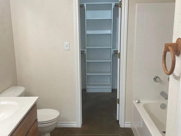 2449 Patriot Commons Rd — Photo 19