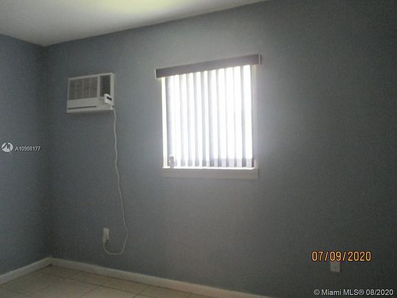 5th image of 2413 NW 82nd St #2413REAR