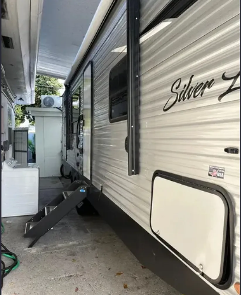 1 bed, $1,000 — Photo 3