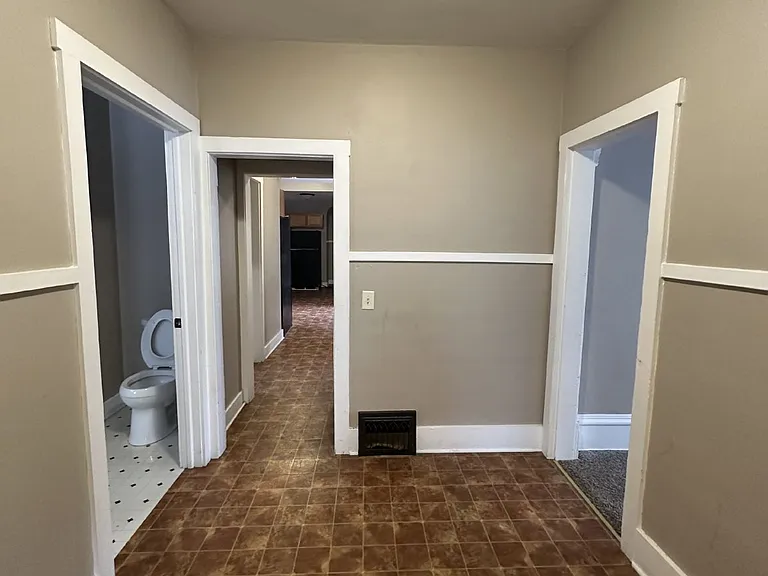416 Dodge St — Photo 29