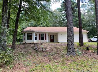 155 Hutchinson Lake Rd, Senoia, GA 30276