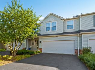 2970 Peachtree Cir, Aurora, IL 60502