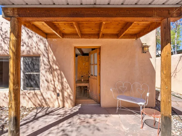 945 Agua Fria St APT C, Santa Fe, NM 87501