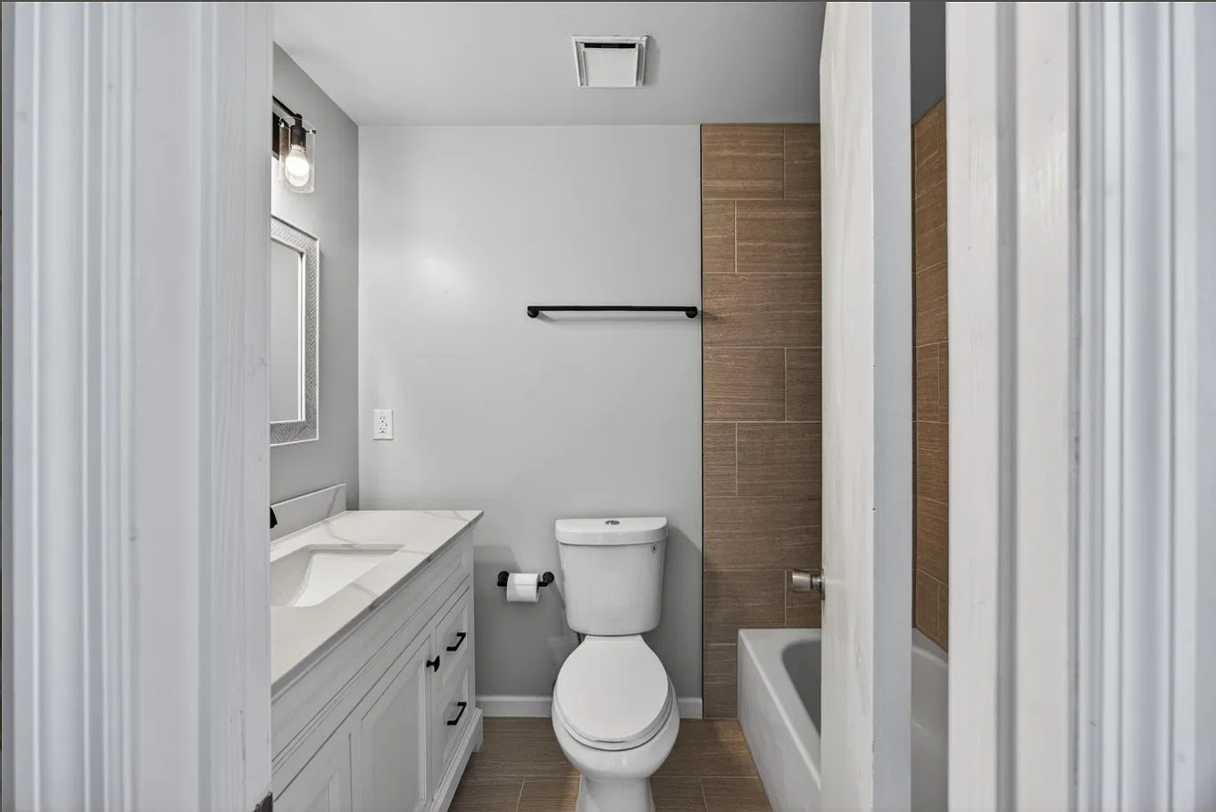 7701 Baymeadows Circle West - 1 — Photo 3
