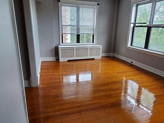2nd image of 4501 Maryland Ave APT 605