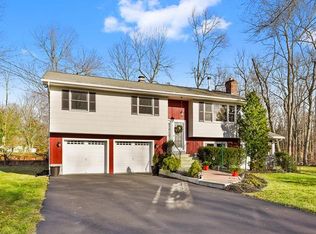 1552 Central St, Yorktown Heights, NY 10598