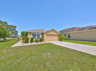 11330 Southwind Lake Dr, Gibsonton, FL 33534