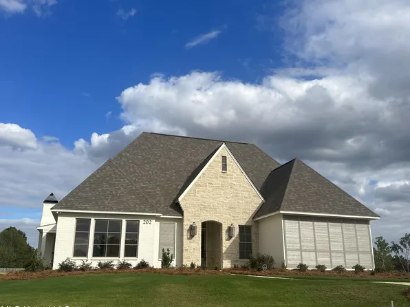 202 Parke Dr, Ridgeland, MS 39157