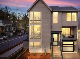 217 S Flower St, Portland, OR 97239