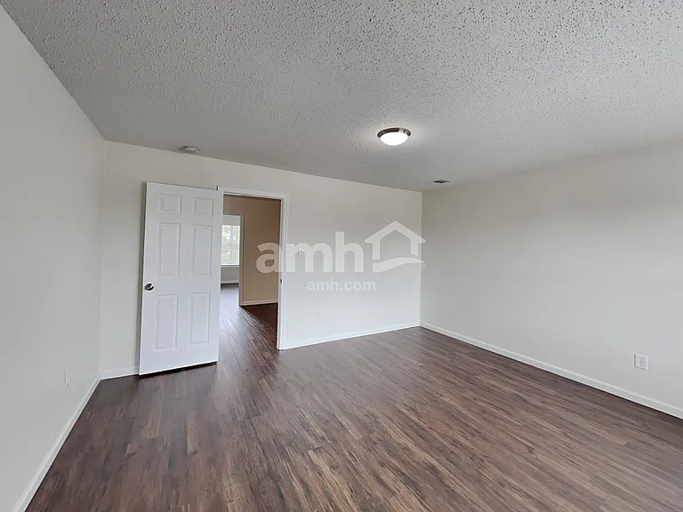10413 Woodruff Ct — Photo 20