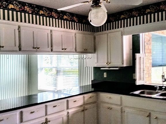 4th image of 2164 Copley Dr