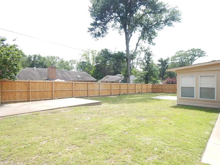 905 David Dr — Photo 41
