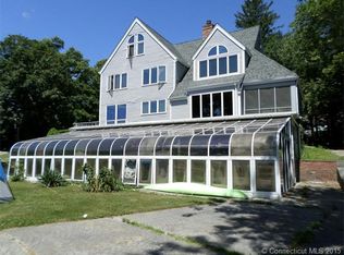 929 Pequot Ave, New London, CT 06320