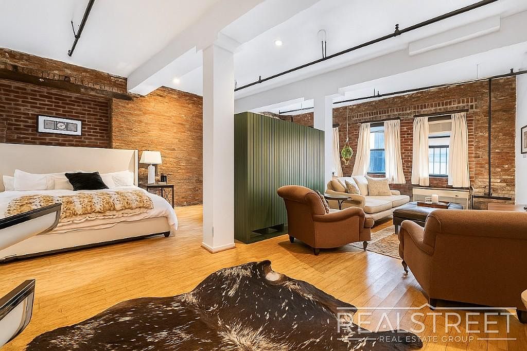 APT-016　ベジット 337 Kent Ave APT 1E, Brooklyn, NY 11249 | Zillow