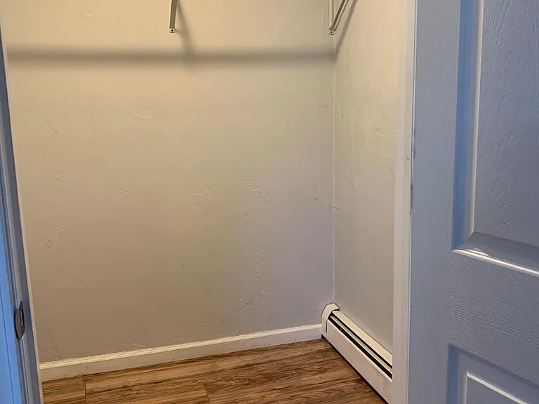 259 Carpenter St — Photo 10