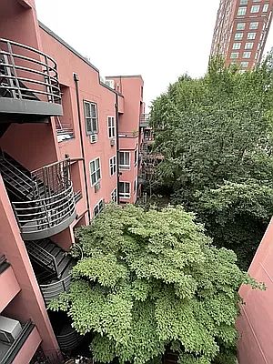 5th image of 19 W 104th St APT 4A