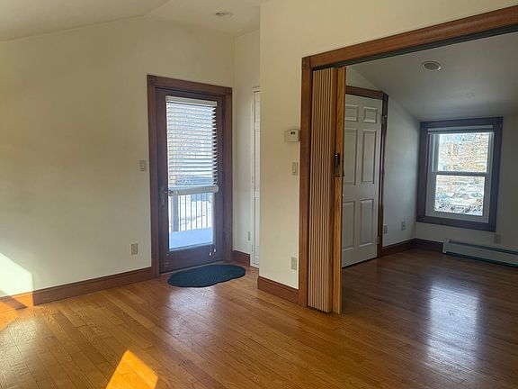 2nd image of 109 Lake Ave APT 4