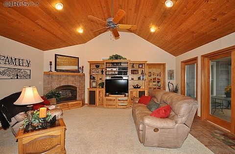 5th image of 1106 Corona Dr