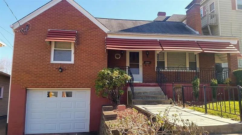455 N Alexander St photo 1