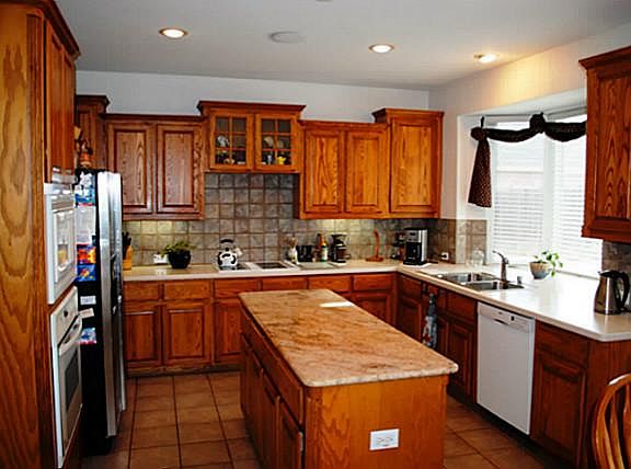 3rd image of 12333 Silver Maple Dr