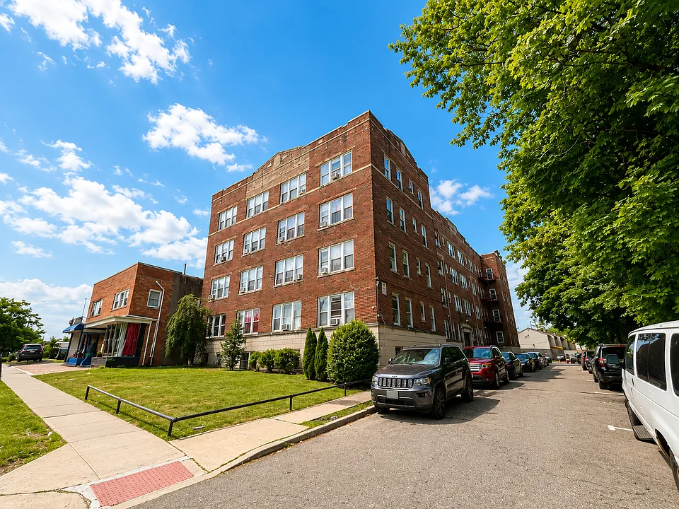 280 Central Ave