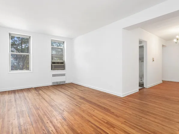 221 Mcdonald Avenue 3A image 2 of 7