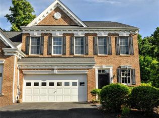 1322 Maplewood Cir, Washington, PA