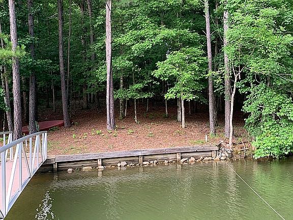 3rd image of 346 Willow Pointe