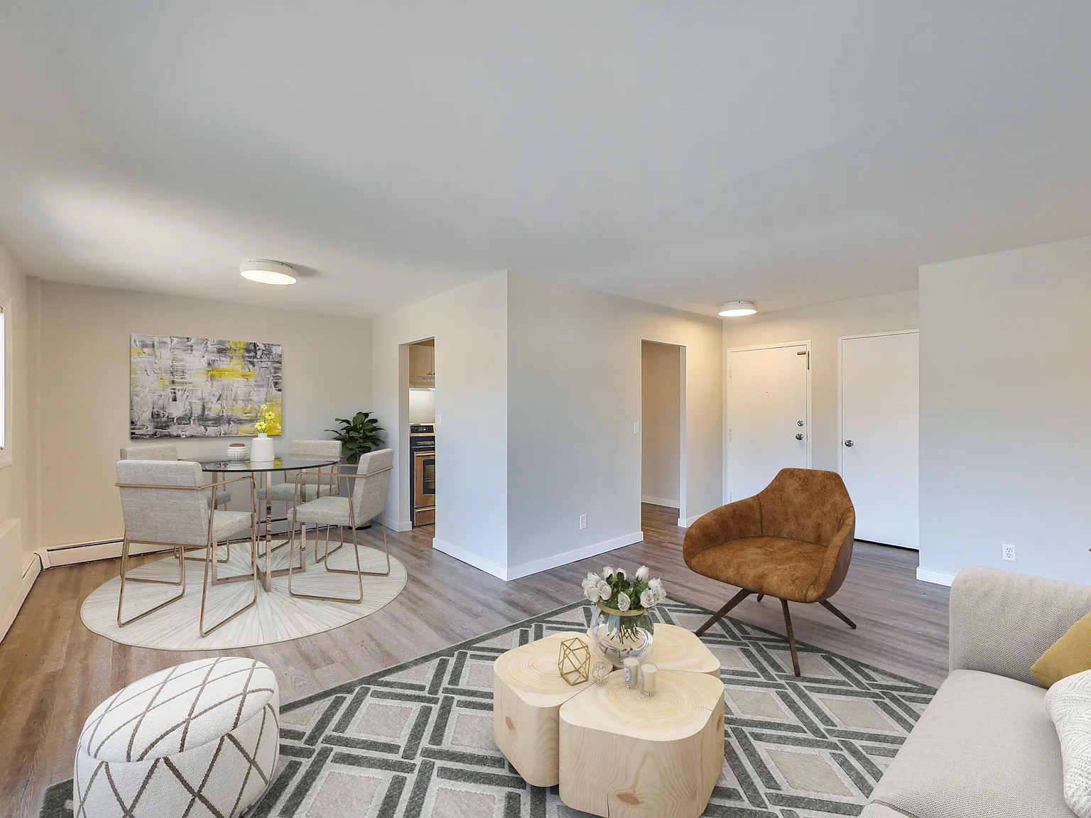 233 Durand St — Photo 3