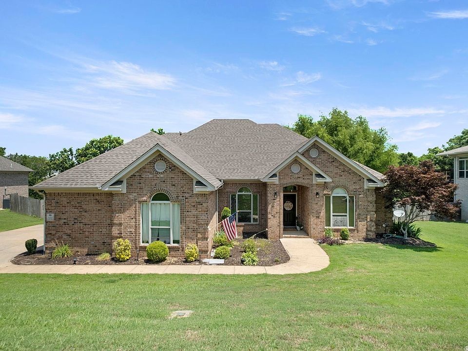 1st image of 88 Cypress Creek Dr