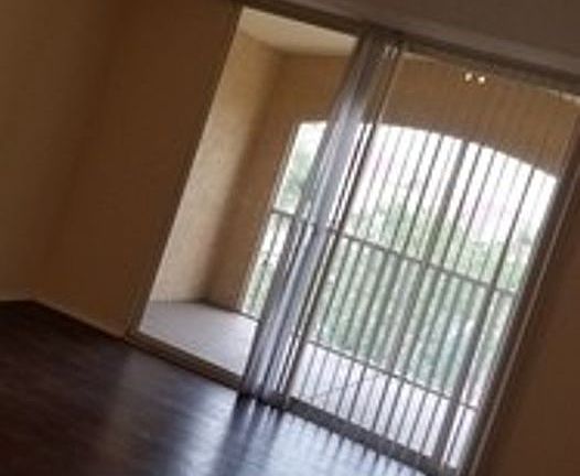 4th image of 3319 S Kirkman Rd APT 338