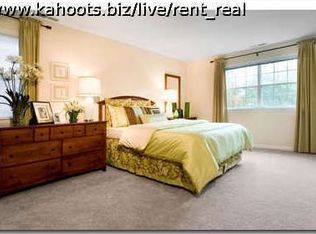 103 Plymouth Dr APT 1A, Norwood, MA 02062