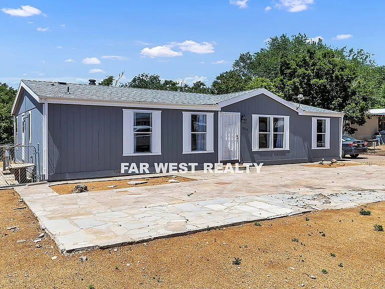 1355 Palo Verde Dr — Photo 2