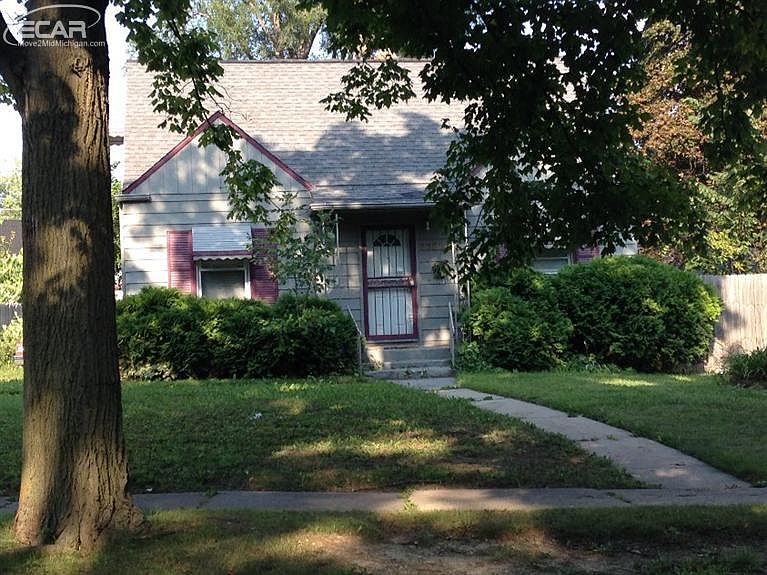 1st image of 2352 Copeman Blvd
