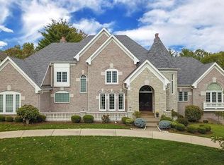 12819 Conway Rd, Creve Coeur, MO 63141