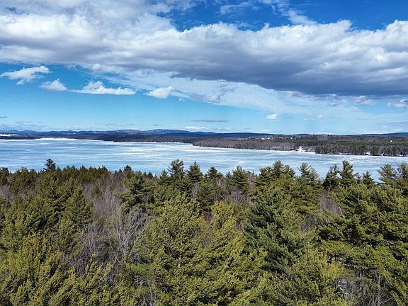 2nd image of 158 Rocky Road