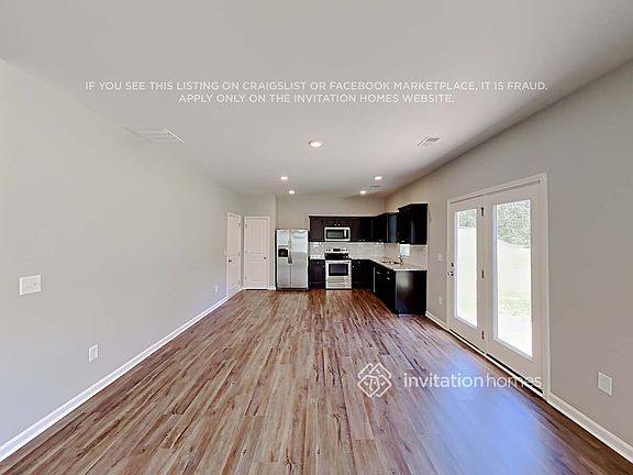 5th image of 115 Siena Dr