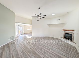 363 Pinon Creek Rd SE, Albuquerque, NM 87123