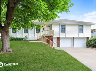 11918 E 57th Ter, Kansas City, MO 64133