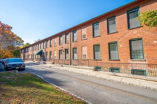 93A Park Heights Ave #2 Photo 1
