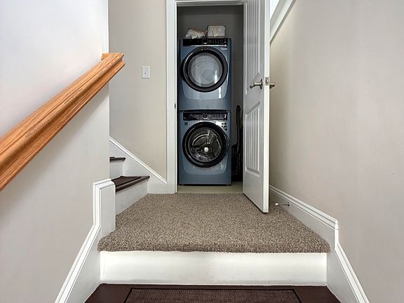 5th image of 557 Jetton St #A