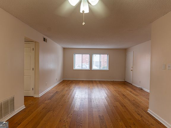 4th image of 4266 Roswell Rd NE APT K2