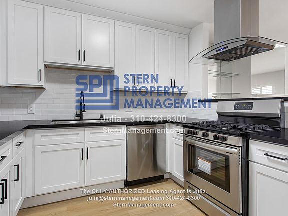 5th image of 4454 Coldwater Canyon Ave APT 304