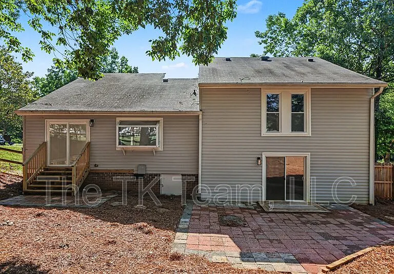 9606 Fairway Ridge Rd — Photo 25