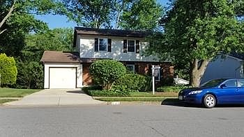 1st image of 6103 Wilmington Dr