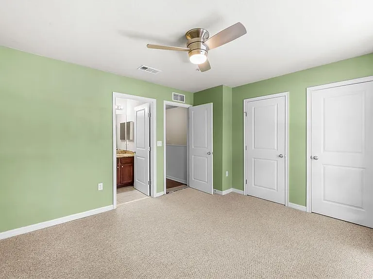 4605 SW 48th Dr #155 — Photo 16