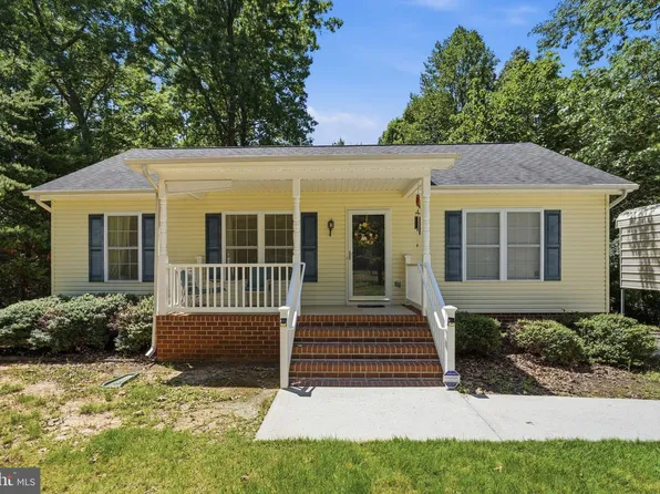 754 S Bluewater Blvd, Mineral, VA 23117