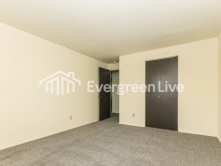 7939 Mount Hood Dr — Photo 11