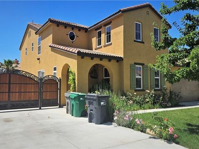 2234 Avenida Del Mar, Lancaster, CA, 93535