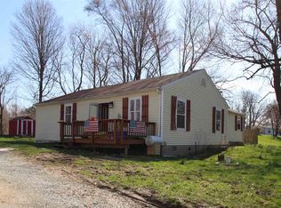 17704 Main St, Tyner, IN 46572